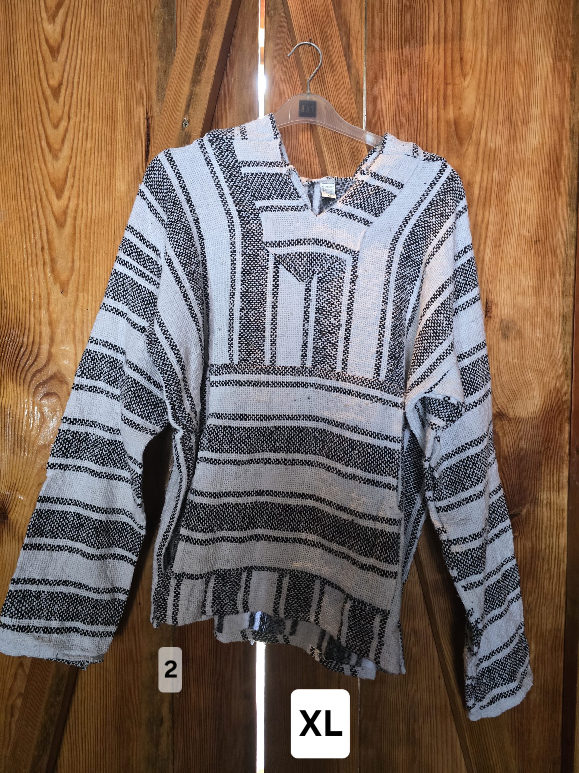 Handgefertigter mexikanischer Poncho 02, Vorderseite, Größe XL