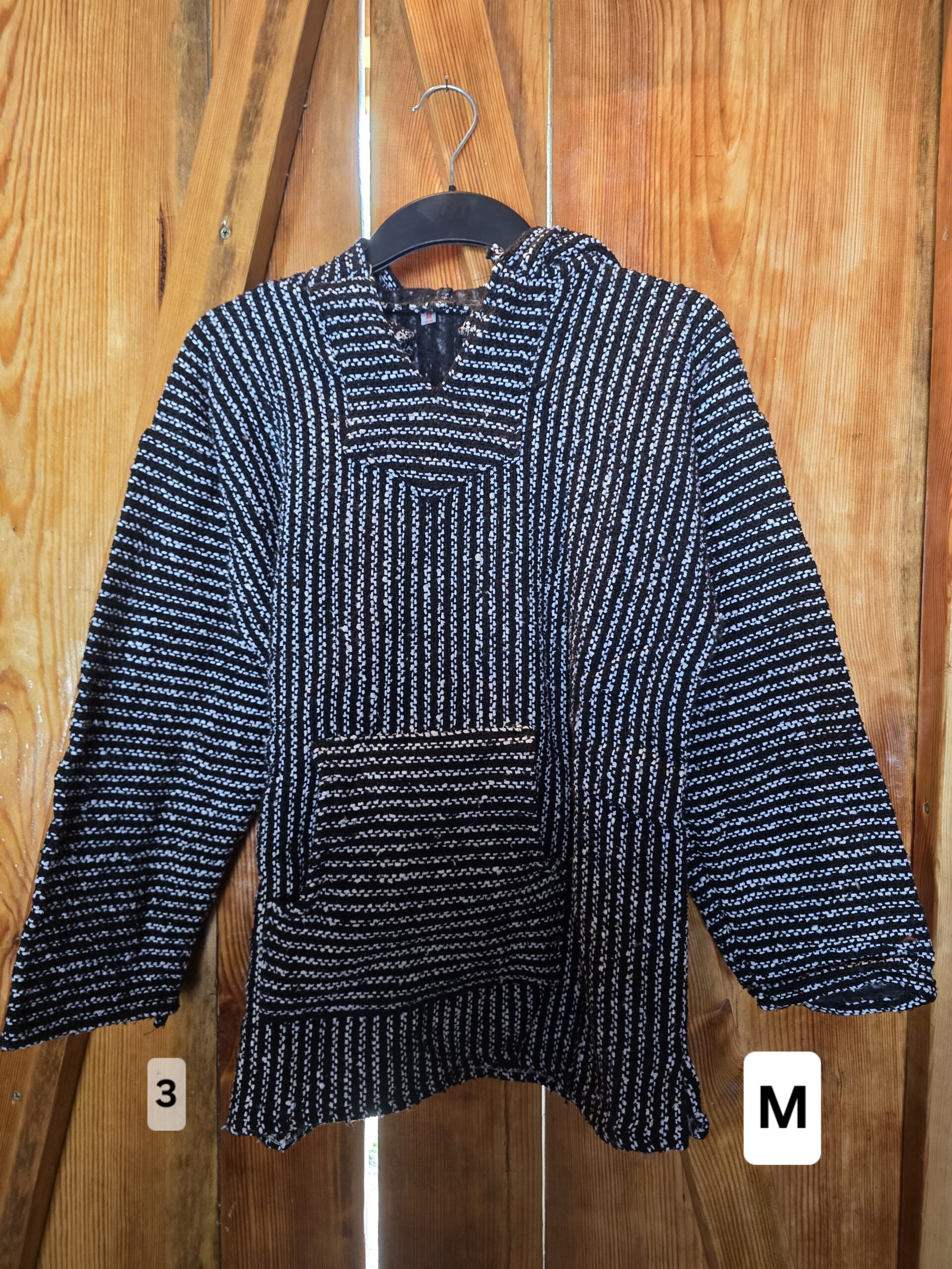 Handgefertigter mexikanischer Poncho 03, Vorderseite, Größe M
