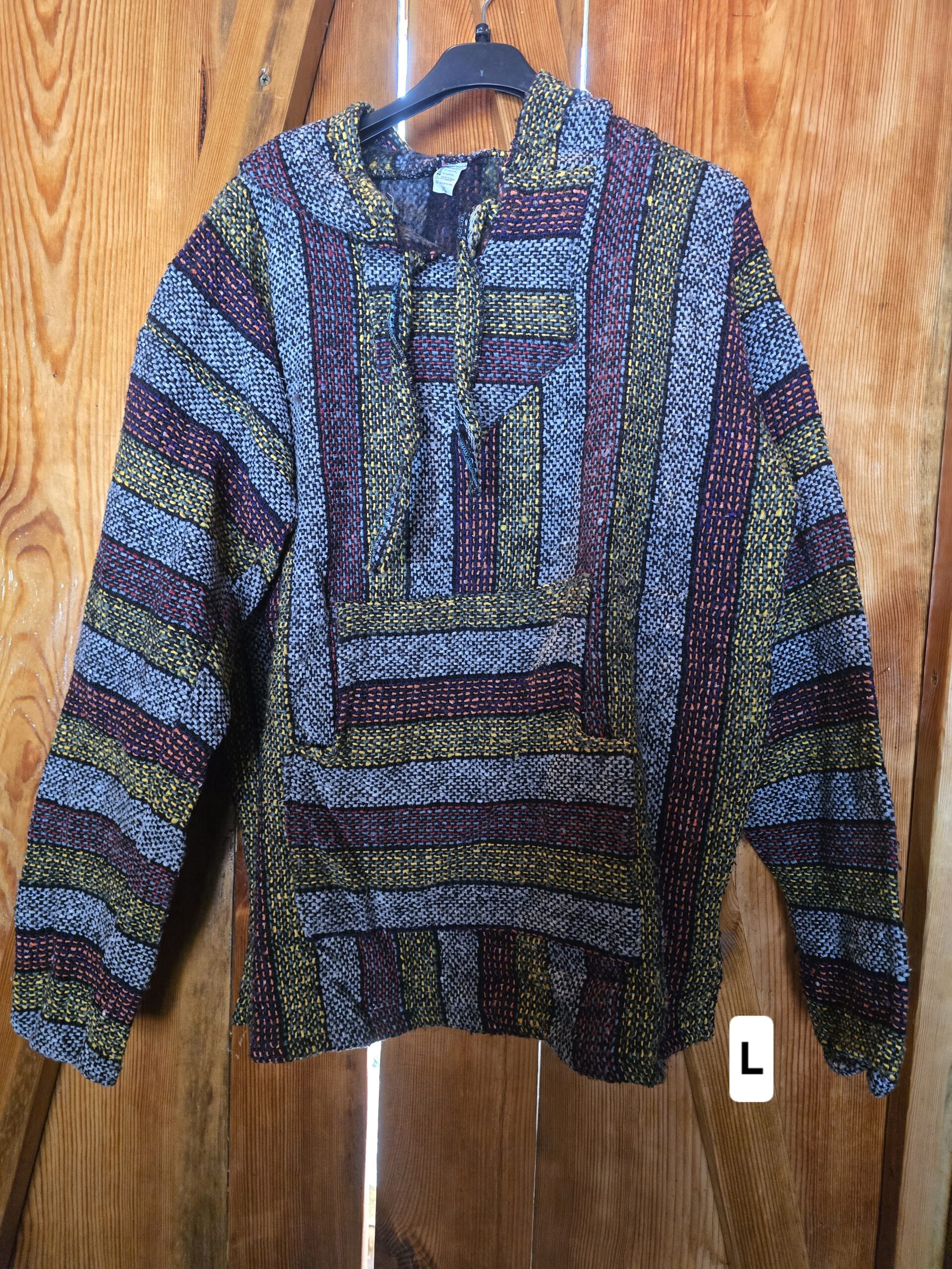 Handgefertigter mexikanischer Poncho 05, Vorderseite, Größe L