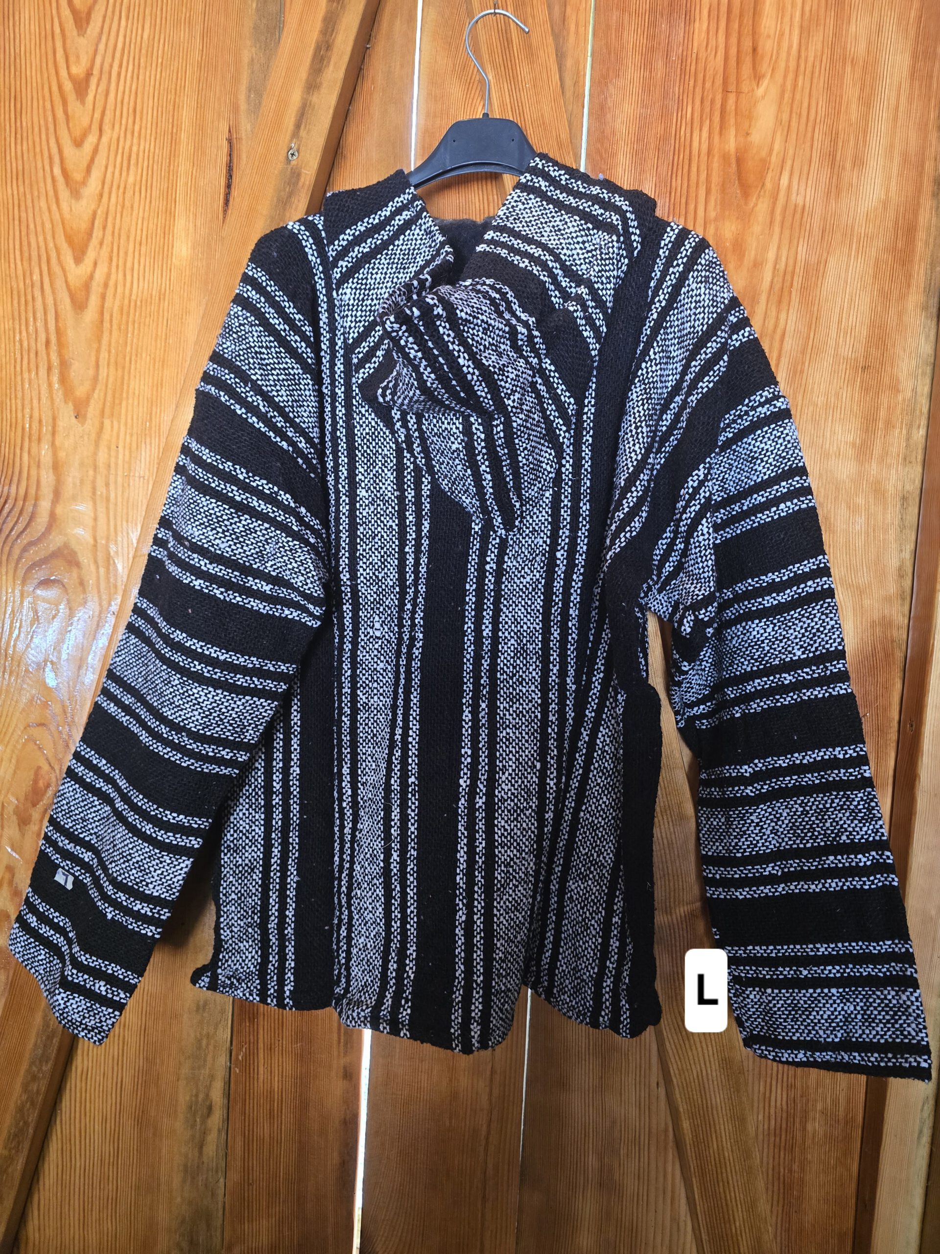 Handgefertigter mexikanischer Poncho 08, Rückseite, Größe L